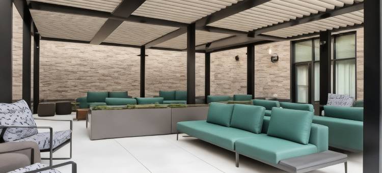 波士顿坎顿希尔顿花园酒店(Hilton Garden Inn Boston Canton)图片