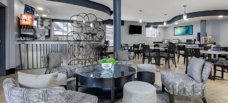 海牛贝斯特韦斯特优质酒店(Best Western Plus Bradenton Gateway Hotel)图片