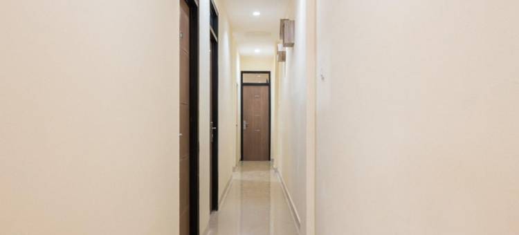 红多兹酒店-特贝特巴拉特2号(RedDoorz at Tebet Barat 2)图片