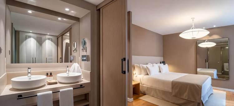 巴塞罗奥维耶多塞万提斯(Barceló Oviedo Cervantes)图片