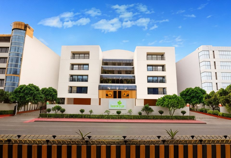 Lemon Tree Hotel, IndoreOver view