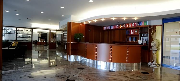 蔚蓝伽尼酒店(Garni Hotel Azul)图片