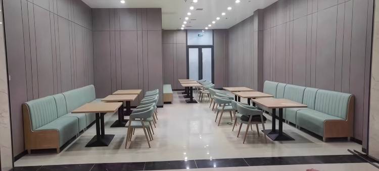 金映泉智慧酒店(万宁高铁东站华亚欢乐城店)图片