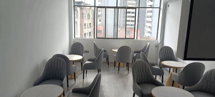 格曼轻居酒店(东莞谢岗花园大道店)图片