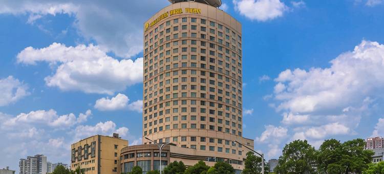 武汉五月花大酒店(黄鹤楼中南路地铁站店)图片