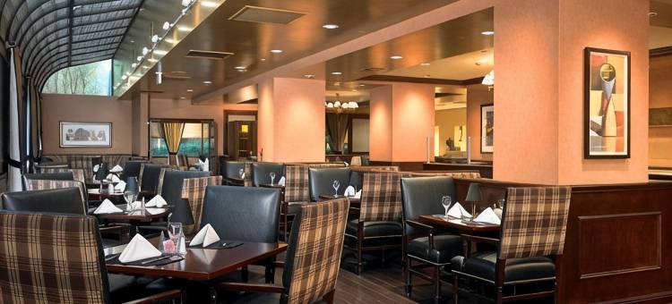 喜来登Fairplex套房与会议中心(Sheraton Fairplex Suites & Conference Center)图片
