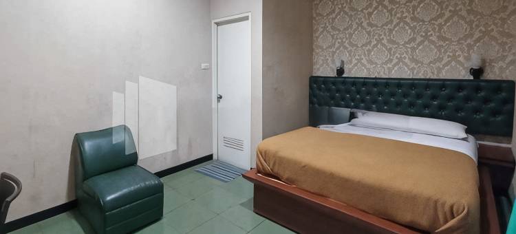 尼洛霍特尔克布门米特拉瑞德多兹(Nillo Hotel Kebumen Mitra RedDoorz)图片