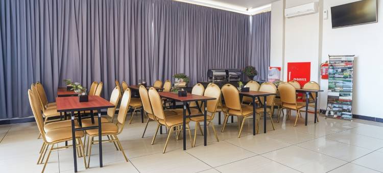 美娜多樱花酒店(Hotel Royal Manado)图片