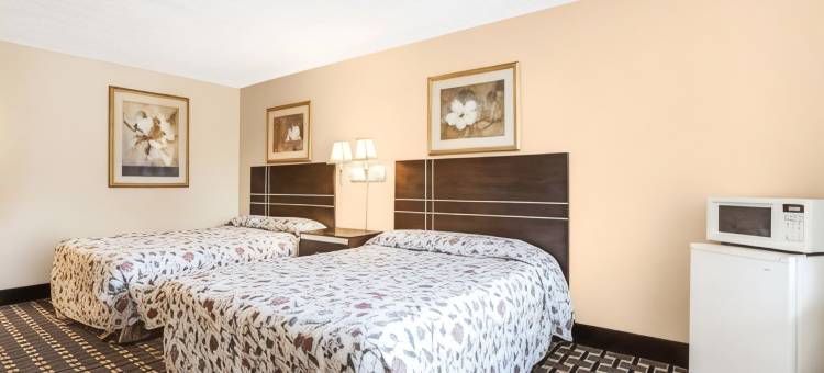 芒特劳雷尔骑士酒店(Knights Inn Mount Laurel)图片