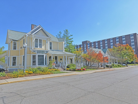 格兰特街酒店 - 布卢明顿