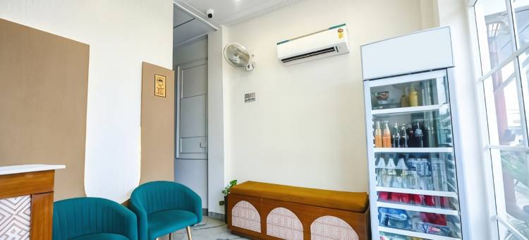 Fabhotel K9 奥维拉斯(FabHotel K9 Ovilas)图片