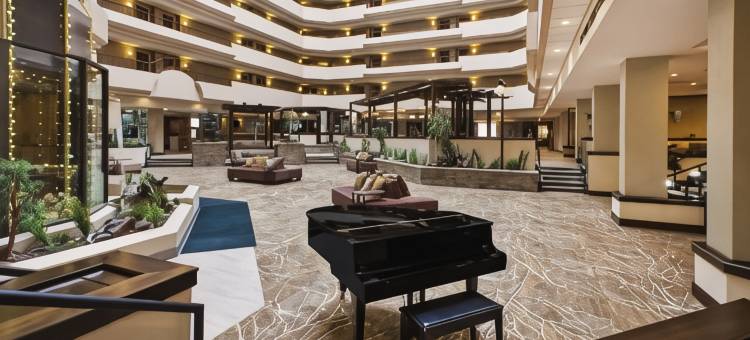 拉皮德城市中心会议中心希尔顿逸林酒店(DoubleTree by Hilton Rapid City Downtown Convention Center)图片