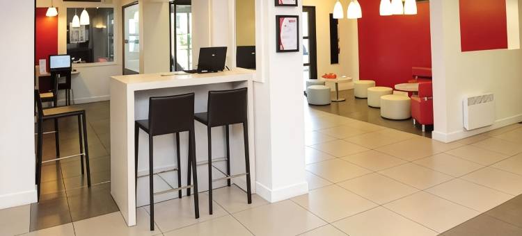 里昂东倍诺斯 A42 宜必思酒店(ibis Lyon Est Beynost A42)图片