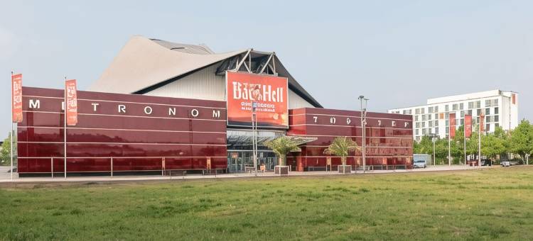 奥伯豪森温德姆速8酒店(Super 8 by Wyndham Oberhausen)图片