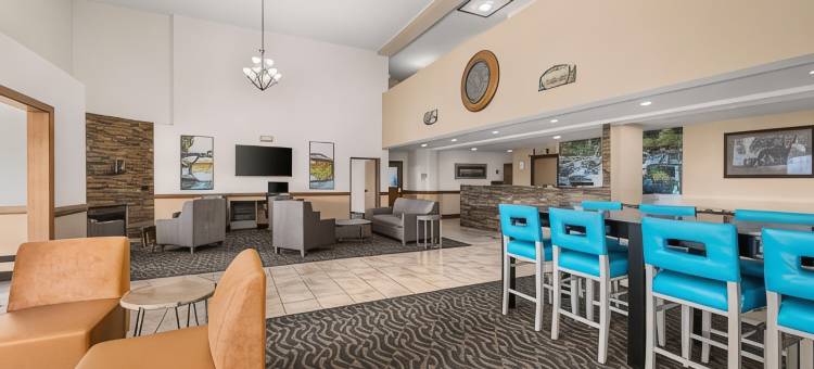 格兰茨帕斯拉昆塔温德姆套房酒店(La Quinta Inn & Suites by Wyndham Grants Pass)图片