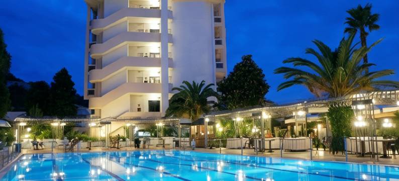 米拉索尔国际酒店(Hotel Mirasole International)图片