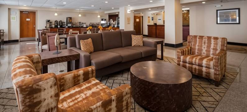 贝尔米德贝斯特韦斯特优质套房酒店(Best Western Plus Belle Meade Inn  Suites)图片