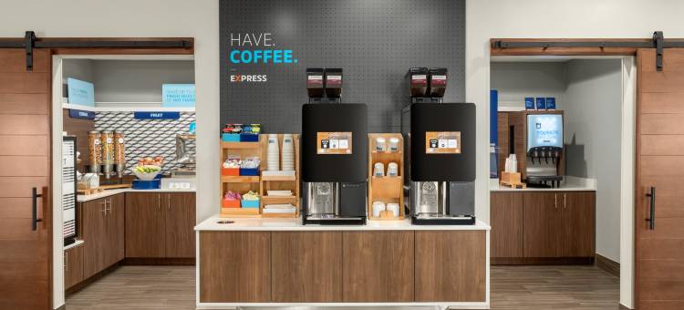 智选假日套房酒店爱德蒙得(Holiday Inn Express & Suites EDMOND by IHG)图片