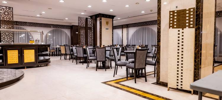 莫赫塔拉国际(Al Mukhtara International Hotel)图片