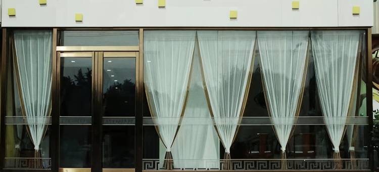 平陆月半弯商务酒店图片
