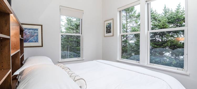 Luxury Property in the Heart of Trinity Newfoundland图片
