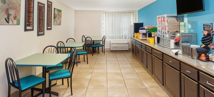 查尔斯顿戴斯酒店(Days Inn by Wyndham Charleston)图片