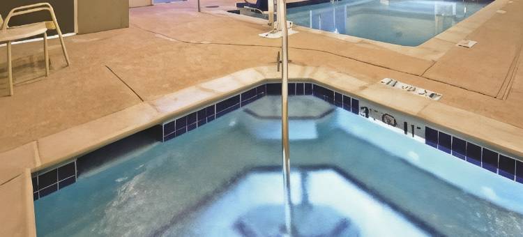 阿蒂西亚拉昆塔温德姆套房酒店(La Quinta Inn & Suites by Wyndham Artesia)图片