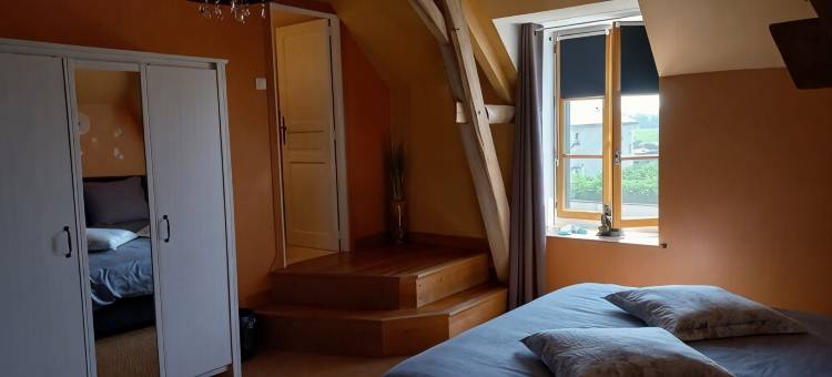 度假屋和民宿(Gîte et Chambres d'hôtes le Chêne Billault)图片