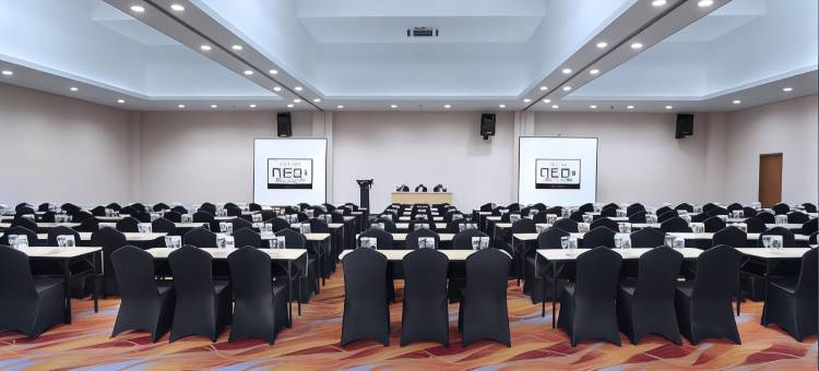 尼奥瓦卢诗都阿佐酒店 - 阿斯顿酒店(Neo+ Waru Sidoarjo by Aston)图片