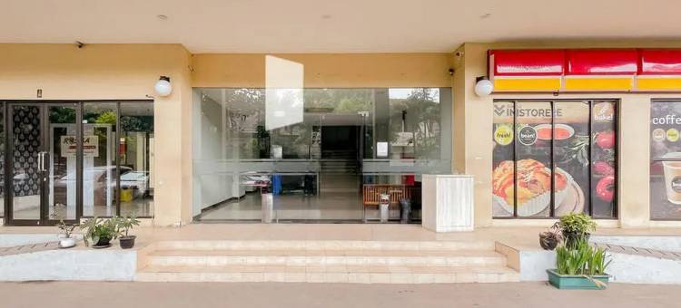 红利文阿帕特曼塔曼萨丽全景公寓-安瓦尔租赁(RedLiving Apartemen Tamansari Panoramic - Anwar Rental)图片
