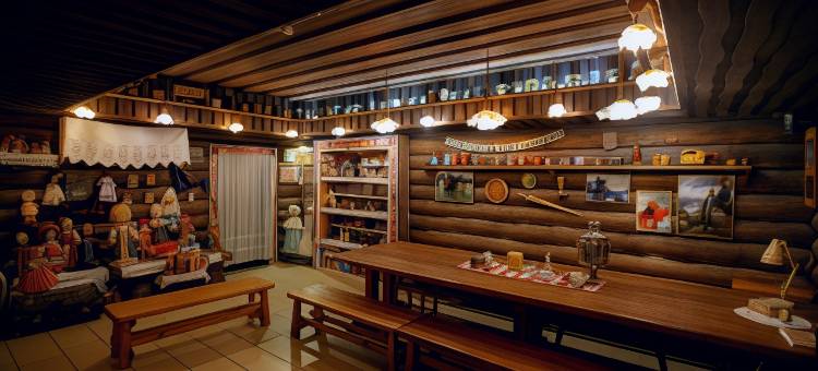 爱丽莎波波维奇德沃尔酒店(Alesha Popovich Dvor)图片