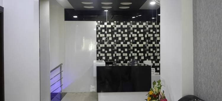 假日新时代酒店(Hotel Holiday Era Opposite Railway Station)图片