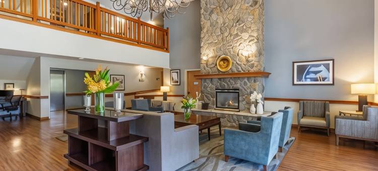 埃德蒙兹港贝斯特韦斯特优质酒店(Best Western Plus Edmonds Harbor Inn)图片