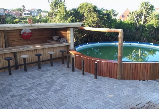 Dolphin View Guesthouse Hotel Overview