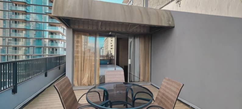 温哥华市中心罗布森街-迪维亚苏特拉套房酒店(Divya Sutra Suites on Robson Downtown Vancouver)图片