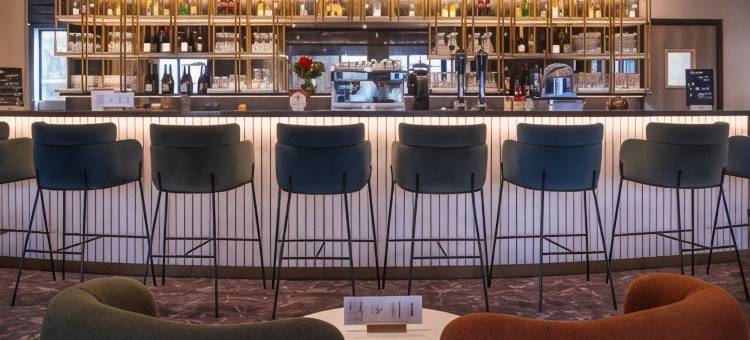 图尔南部巴朗米雷Kyriad(Kyriad Tours Sud - Ballan Mire)图片