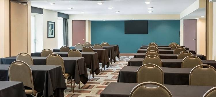 布法罗格罗韦福朋喜来登酒店(Four Points by Sheraton Buffalo Grove)图片