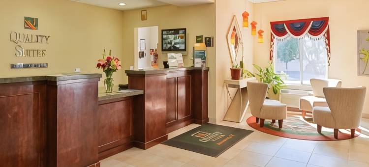 品质套房酒店(Quality Suites)图片