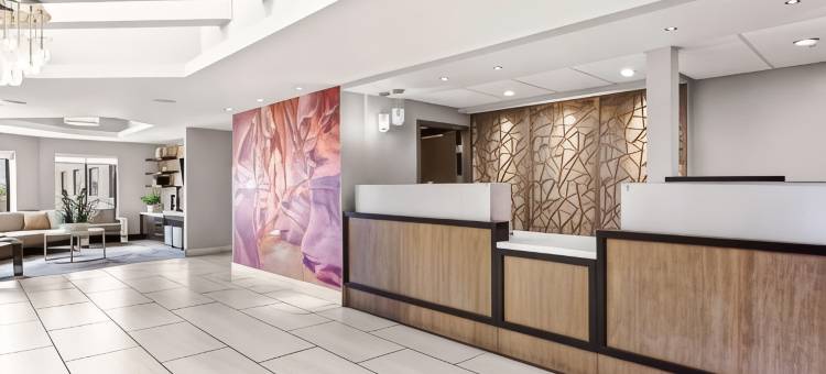 鲍威尔湖贝斯特韦斯特优质酒店(Best Western Plus at Lake Powell)图片