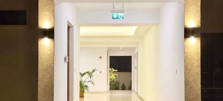 豪华一卧室静居公寓，配有泳池、空调&可通往海滩(Luxurious 1bedhideaway with pool, AC &beach access)图片