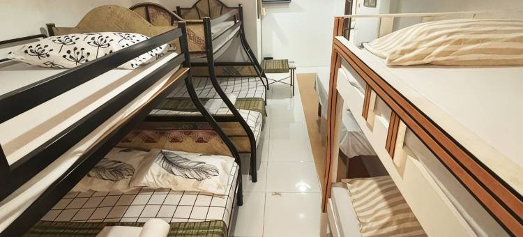 普埃尔托加莱拉白沙滩思瑞弗斯家园酒店(Thrivers Hometel White Beach Puerto Galera)图片
