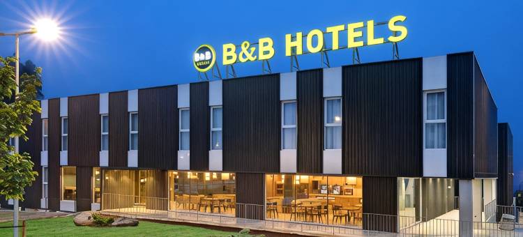 民宿酒店圣地亚哥米拉多伊罗(B&B HOTEL Santiago Milladoiro)图片