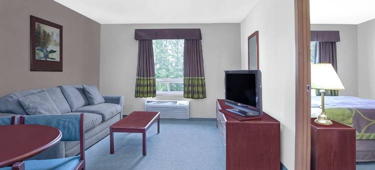 波蒂奇拉普雷里速8酒店(Super 8 by Wyndham Portage la Prairie MB)图片