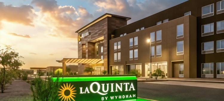 拉昆塔温德姆酒店及套房凤凰城西/格兰岱尔(La Quinta Inn & Suites by Wyndham Phoenix West / Glendale)图片