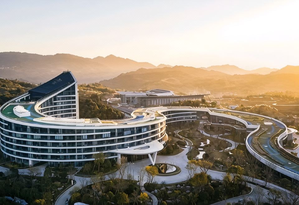 GRAND NEW CENTURY HOTEL Taishun WenzhouHotel Overview