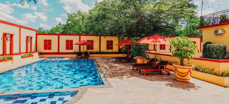 展玉费卢西吉诺酒店(Hotel Gino Feruci Cianjur)图片