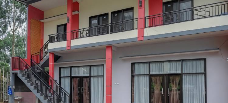 红多兹酒店@格邦迪恩高原地区(RedDoorz @ Gerbang Dieng Plateau Area)图片