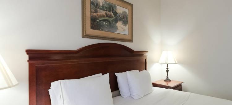 智选假日套房酒店劳林堡 by IHG(Holiday Inn Express & Suites Laurinburg by IHG)图片