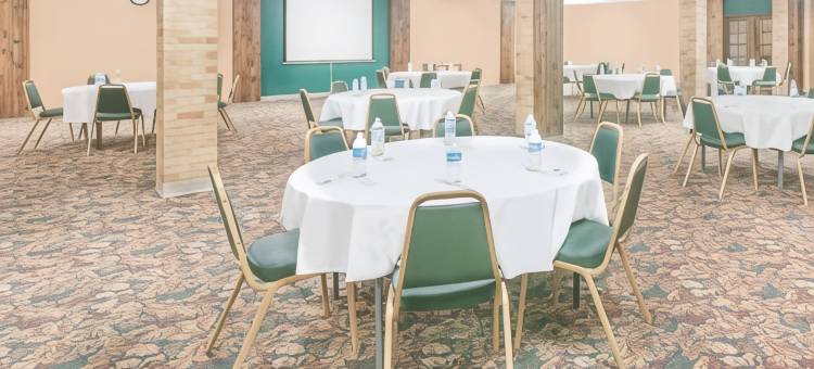 西拉皮德城温德姆戴斯酒店(Days Inn by Wyndham West Rapid City)图片