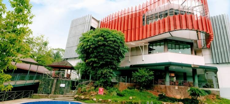 贾蒂卢尔山谷度假村(Jatiluhur Valley Resort)图片